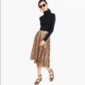 J crew leopard pleated skirt size 10
